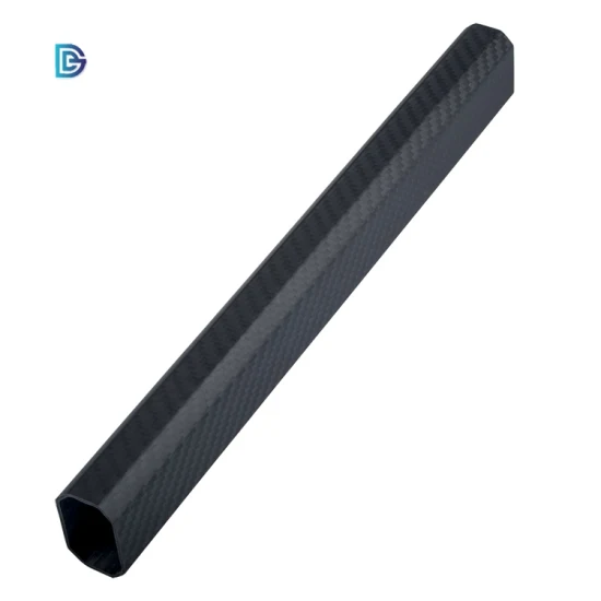 Tubo ottagonale in fibra di carbonio personalizzato 3K di vendita calda in fabbrica in Cina con tubo in fibra di carbonio ad alta resistenza